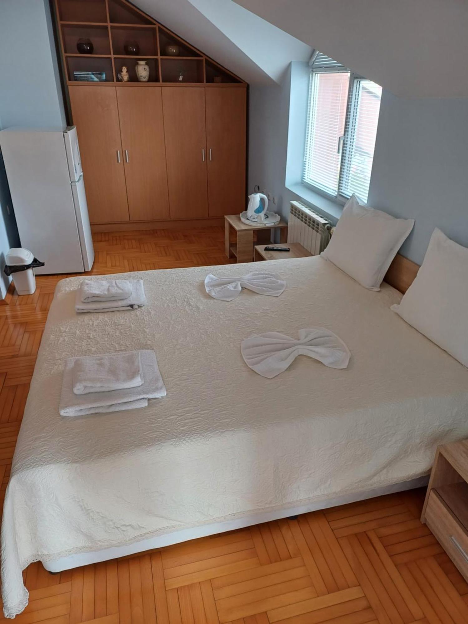 Guest Rooms DEVA Burgas Extérieur photo