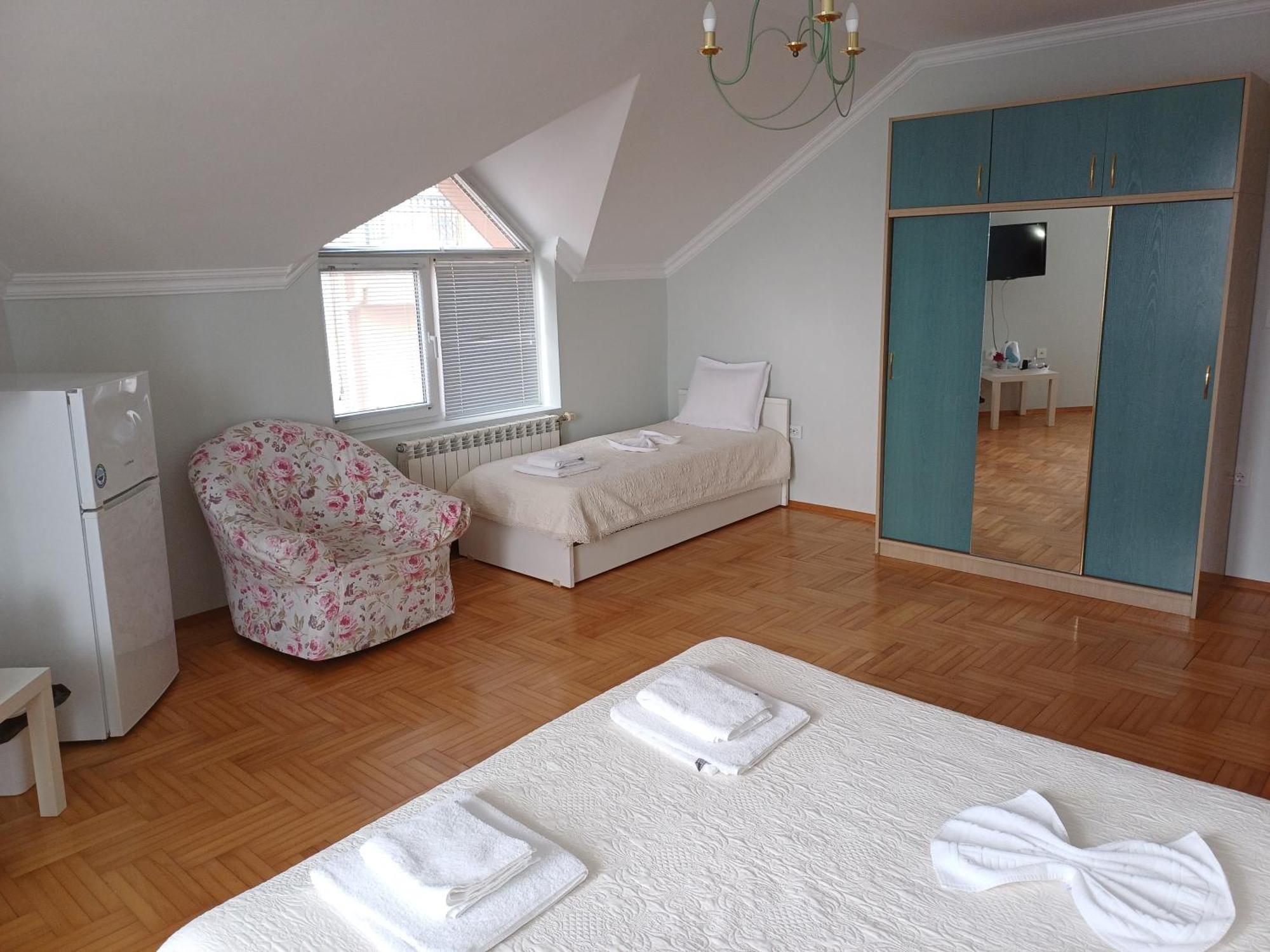 Guest Rooms DEVA Burgas Extérieur photo
