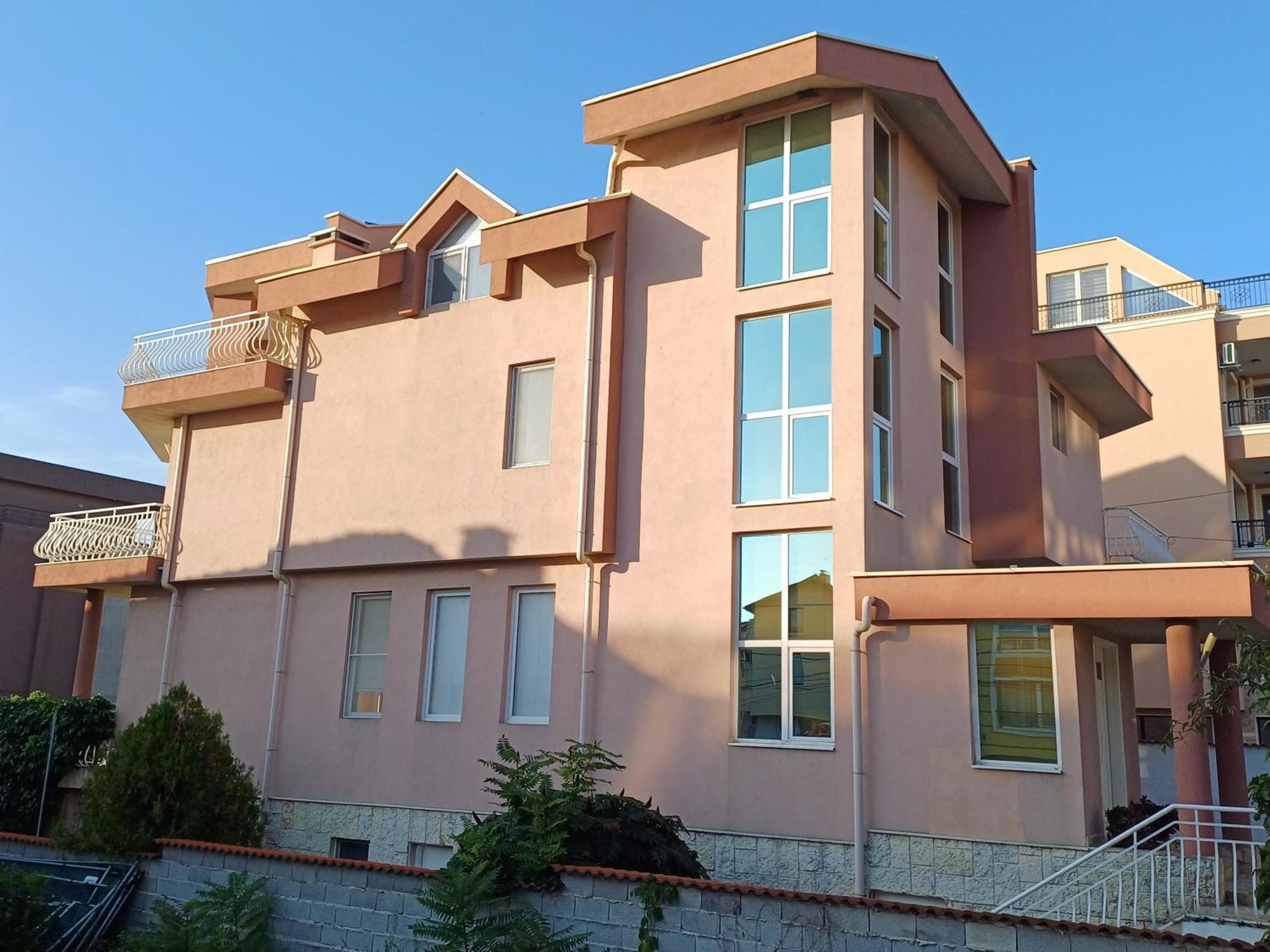 Guest Rooms DEVA Burgas Extérieur photo