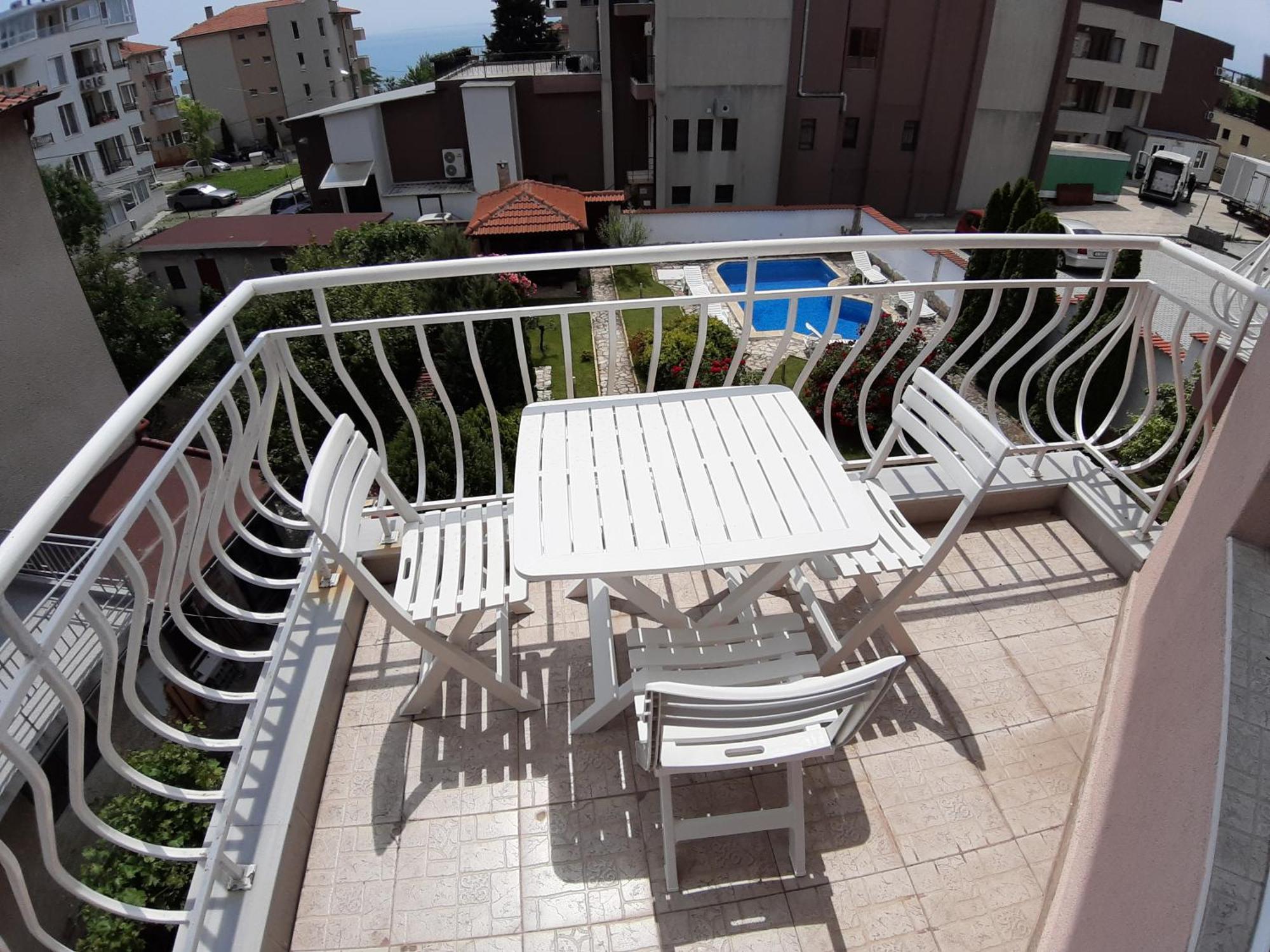 Guest Rooms DEVA Burgas Extérieur photo